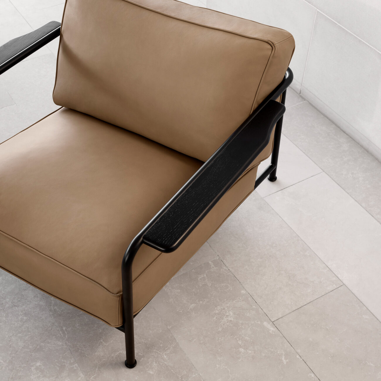 Contemporary Lounge Chair - Image 7